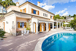 Mediterrane Mallorca Villa im beliebten Wohnviertel Bendinat