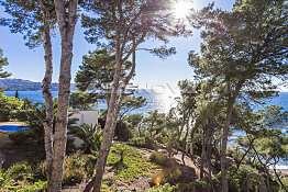 Überragende Mallorca Villa in 1. Meereslinie mit Meerzugang